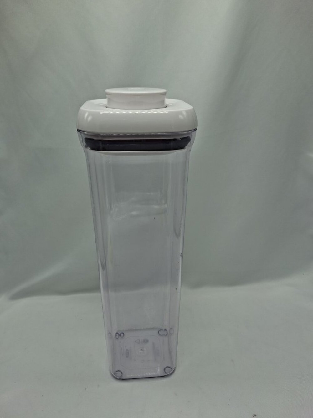 OXO Pop Food Storage Pantry Container Tall Square Pasta Spaghetti 2.1QT